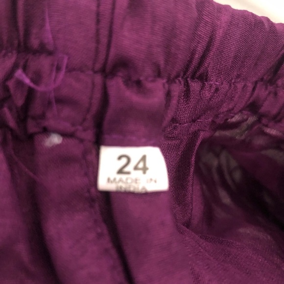 - Girls Purple & Gold East Indian Outfit. - Picture 9 of 9